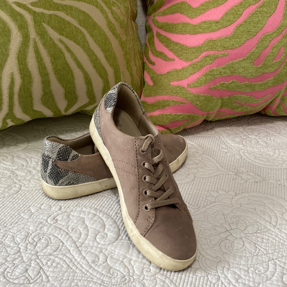 Naturalizer size 8